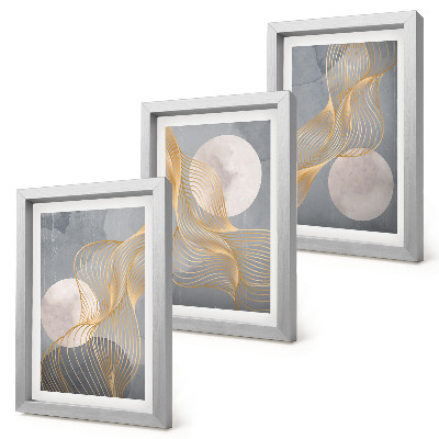 Tríptico enmarcado Diseños abstractos con ondas y círculos sobre un fondo gris.