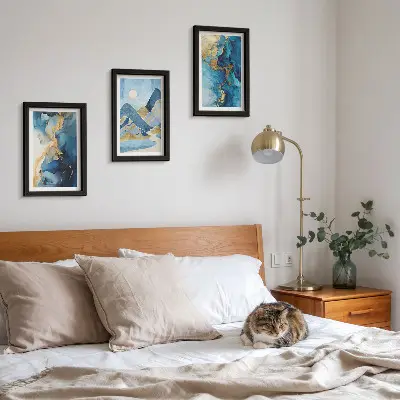 Juego de 3 cuadros decorativos con diseño de montañas azules y patrones abstractos