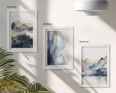 Tríptico enmarcado paisajes de montaña en tonos azules y grises