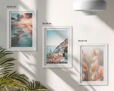 Juego de 3 cuadros decorativos con vista al mar al atardecer, casas coloridas y flores