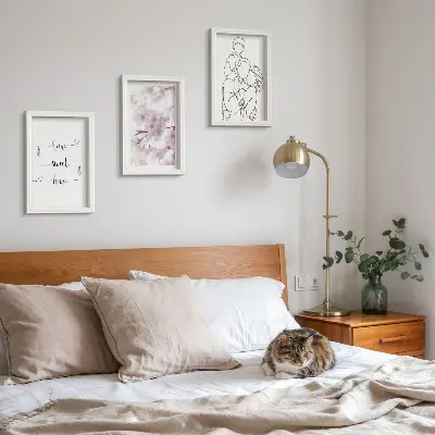 Juego de 3 cuadros decorativos con diseño minimalista de flores y familia