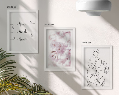 Juego de 3 cuadros decorativos Flores y familia en un diseño minimalista