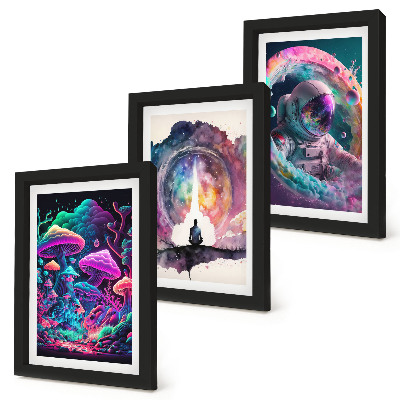 Tríptico enmarcado Ilustraciones coloridas al estilo del arte fantástico.