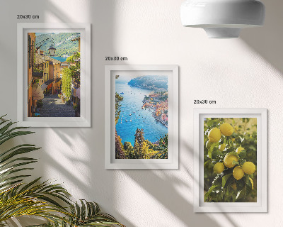 Juego de 3 cuadros decorativos Calles costeras pintorescas con vistas al mar y a los limoneros.