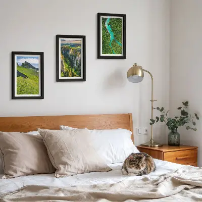Juego de 3 cuadros decorativos con diseño de paisajes verdes de montaña, río y rocas
