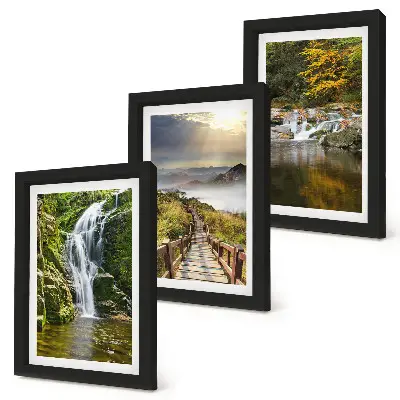 Tríptico enmarcado paisaje de cascadas, montañas, senderos entre nubes y vistas otoñales