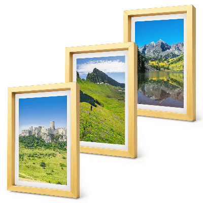 Juego de 3 cuadros decorativos Colinas verdes con un castillo y paisajes montañosos.
