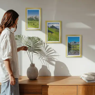 Juego de 3 cuadros decorativos con diseño de colinas verdes, castillo y paisajes montañosos