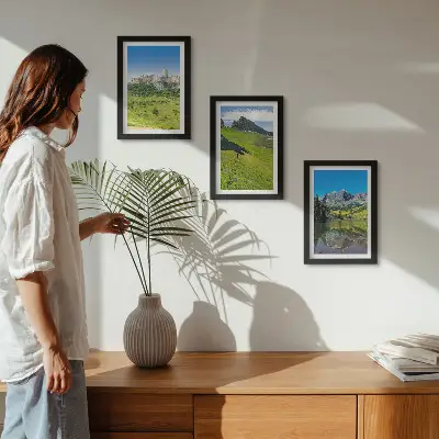 Juego de 3 cuadros decorativos con diseño de colinas verdes, castillo y paisajes montañosos