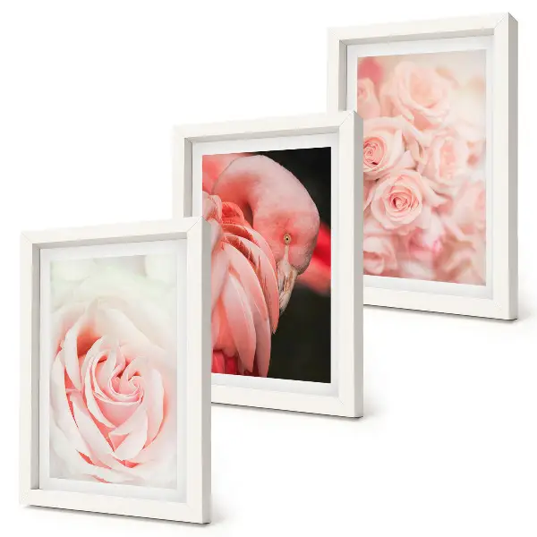 Tríptico enmarcado con diseño de rosas pastel y flamencos en tonos delicados