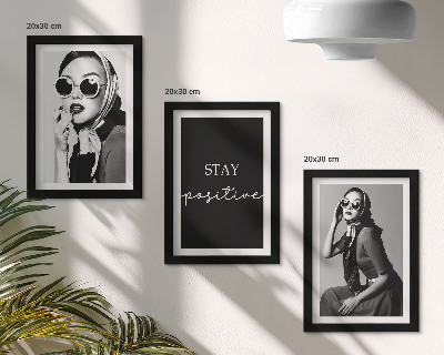 Juego de 3 cuadros decorativos Retratos elegantes de mujeres con gafas de sol