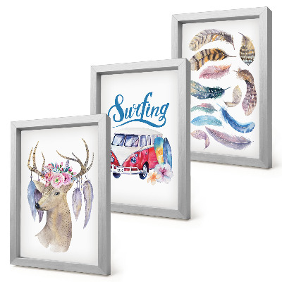 Juego de 3 cuadros decorativos Ciervo con astas y flores, furgoneta de vacaciones con plumas
