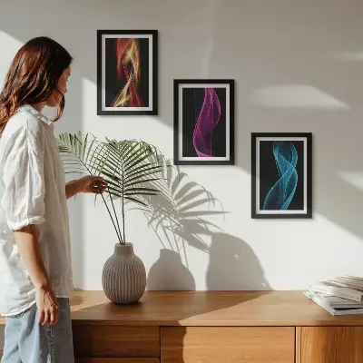 Juego de 3 cuadros decorativos con diseño de ondas de líneas de neón coloridas sobre fondo oscuro
