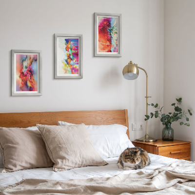 Juego de 3 cuadros decorativos Abstracciones coloridas con formas y figuras dinámicas.