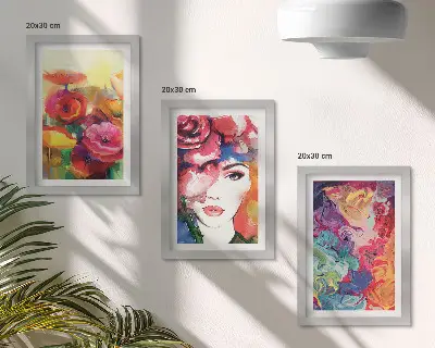 Tríptico enmarcado flores de colores intensos con retrato de mujer en estilo abstracto