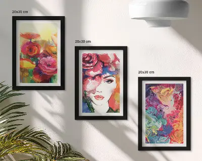 Tríptico enmarcado flores de colores intensos con retrato de mujer en estilo abstracto