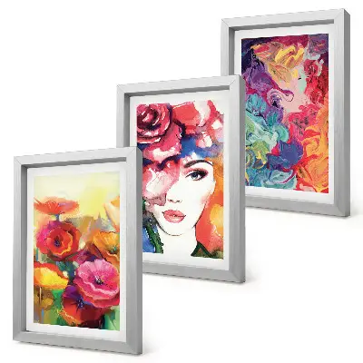 Tríptico enmarcado flores de colores intensos con retrato de mujer en estilo abstracto