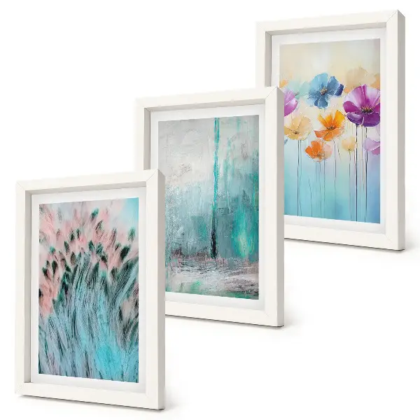 Juego de 3 cuadros decorativos con diseño de flores sobre fondo de colores pastel y delicados estampados