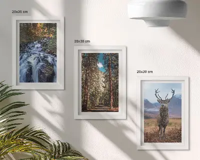 Juego de 3 cuadros decorativos de cascada en el bosque con montañas y ciervos