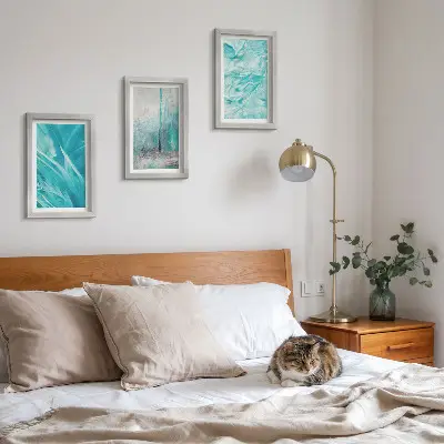 Juego de 3 cuadros decorativos con delicados patrones abstractos en tonos de azul