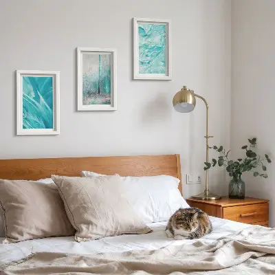 Juego de 3 cuadros decorativos con delicados patrones abstractos en tonos de azul