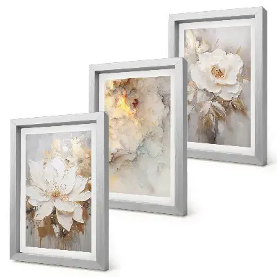 Juego de 3 cuadros decorativos con diseño floral sobre fondo claro de patrones abstractos