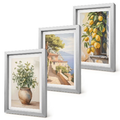 Juego de 3 cuadros decorativos Flores en un jarrón con vistas al mar y limones.