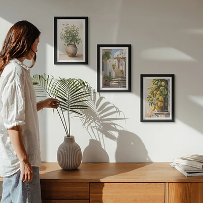 Juego de 3 cuadros decorativos con diseño de plantas en macetas y limones sobre fondo de calle