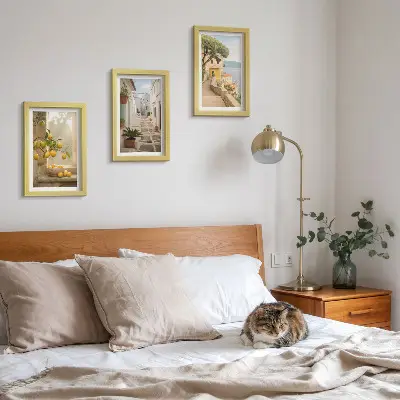 Juego de 3 cuadros decorativos con vista de cítricos desde la ventana y arquitectura costera