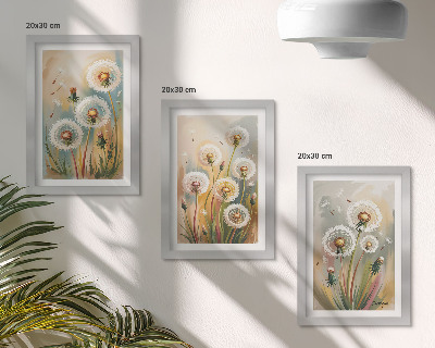 Juego de 3 cuadros decorativos Flores de diente de león sobre un fondo de hierbas en tonos pastel.
