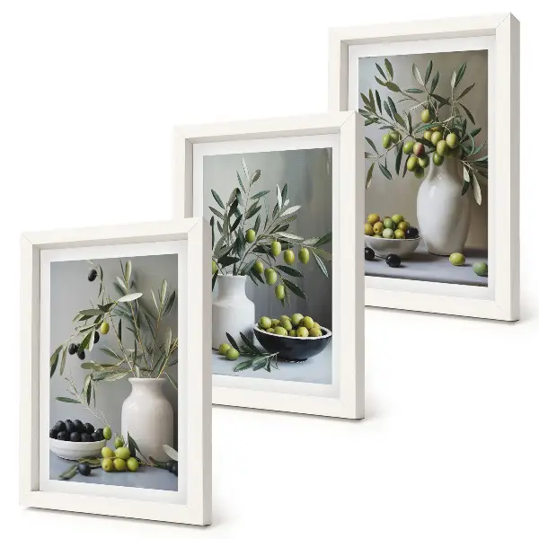 Juego de 3 cuadros decorativos con diseño de aceitunas en jarrones y ramas sobre fondo gris