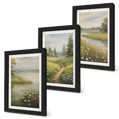 Tríptico enmarcado Paisaje primaveral con un sendero junto al río y un prado de flores.