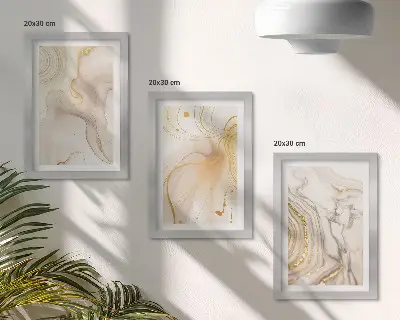 Tríptico de pintura con patrones abstractos enmarcado con diseño de pintura derramada