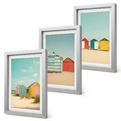 Casas de playa coloridas en un día soleado tríptico enmarcado