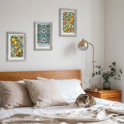 Juego de 3 cuadros decorativos con motivos cítricos y estampados abstractos coloridos