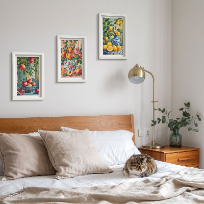 Juego de 3 cuadros decorativos Composiciones frutales con granadas, limones y duraznos.