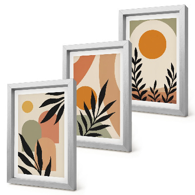 Juego de 3 cuadros decorativos Formas abstractas y motivos vegetales en colores cálidos.