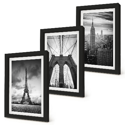Juego de 3 cuadros decorativos Torres y puentes en tonos monocromáticos.