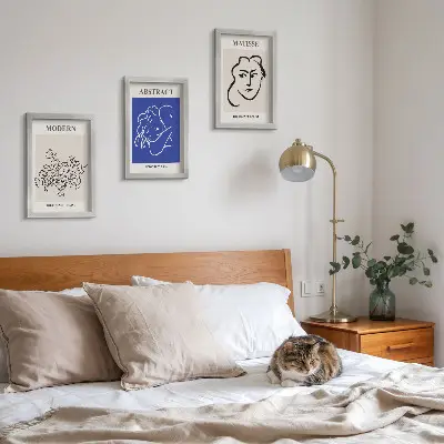 Tríptico enmarcado con diseños abstractos al estilo de Henri Matisse