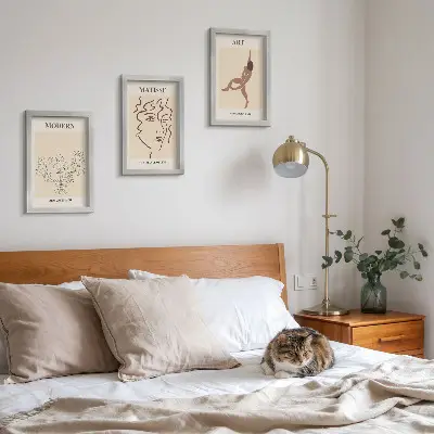 Juego de 3 cuadros decorativos con diseños elegantes de flores, rostros y figuras humanas