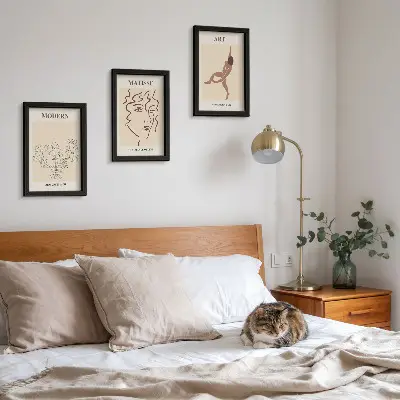 Juego de 3 cuadros decorativos con diseños elegantes de flores, rostros y figuras humanas
