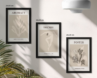 Tríptico enmarcado Diseños vegetales en tonos beige y marrón.