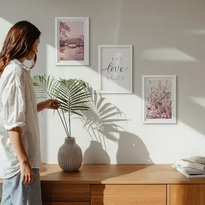 Juego de 3 cuadros decorativos con motivos florales y puente con inscripción
