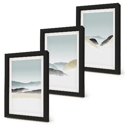 Juego de 3 cuadros decorativos Montañas minimalistas en delicados tonos pastel.