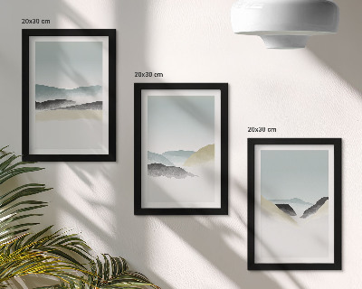 Juego de 3 cuadros decorativos Montañas minimalistas en delicados tonos pastel.