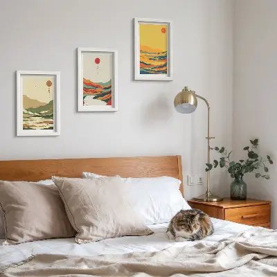 Juego de 3 cuadros decorativos con diseños coloridos de montañas y ríos al estilo Japandi
