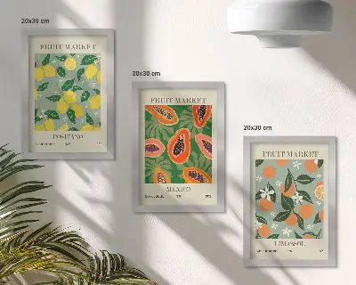 Tríptico enmarcado de carteles con frutas como limones, papayas, mandarinas y flores