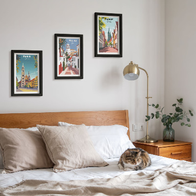 Juego de 3 cuadros decorativos Ciudades europeas en coloridas ilustraciones