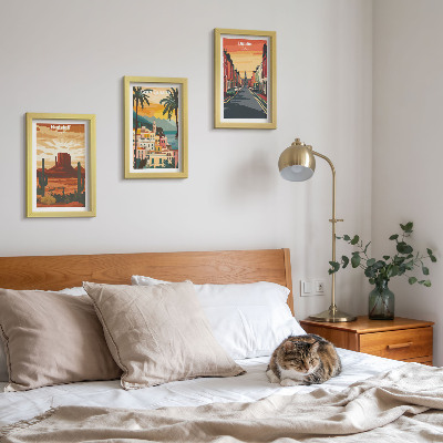 Juego de 3 cuadros decorativos Paisajes urbanos y naturales en colores cálidos.
