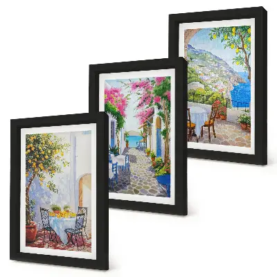 Juego de 3 cuadros decorativos con diseño de calles encantadoras llenas de plantas y vistas al mar